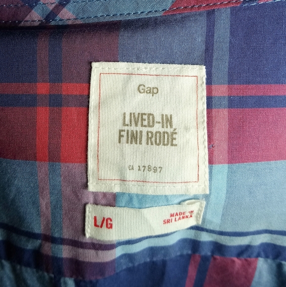 GAP BUTTON DOWN SHIRT - Picture 4 of 4